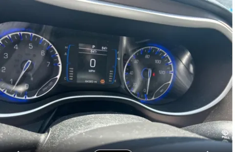More photos of 2017 Chrysler Pacifica Touring at Carmel Auto Gallery, IN