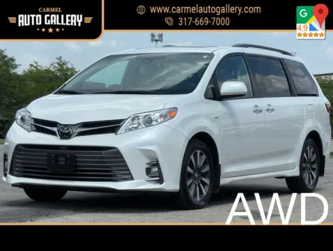 White 2019 Toyota Sienna XLE for sale in Carmel, IN