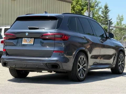More photos of 2022 BMW X5 xDrive40i at Carmel Auto Gallery, IN
