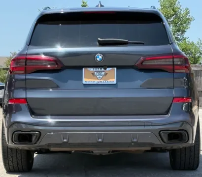 More photos of 2022 BMW X5 xDrive40i at Carmel Auto Gallery, IN