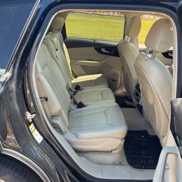 More photos of 2017 Audi Q7 3.0T Premium Plus at Carmel Auto Gallery, IN