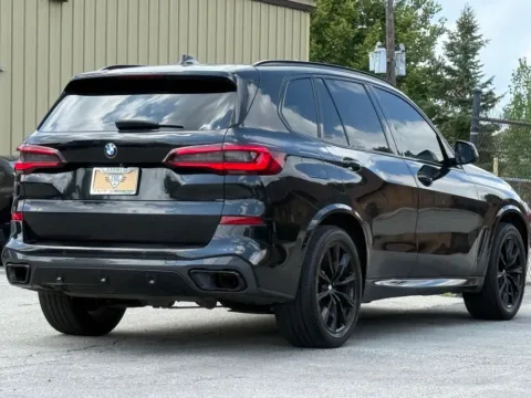 More photos of 2021 BMW X5 xDrive40i at Carmel Auto Gallery, IN