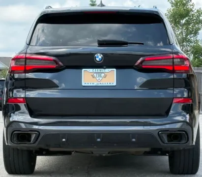 More photos of 2021 BMW X5 xDrive40i at Carmel Auto Gallery, IN
