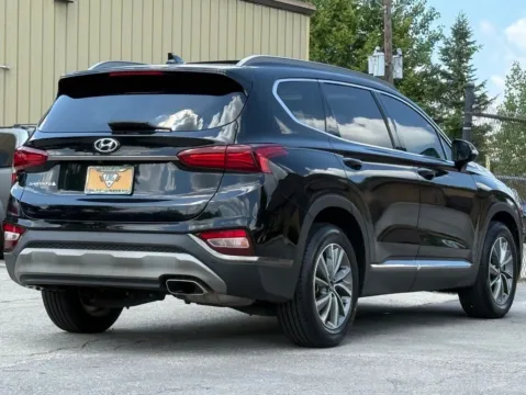 More photos of 2019 Hyundai Santa Fe Limited at Carmel Auto Gallery, IN