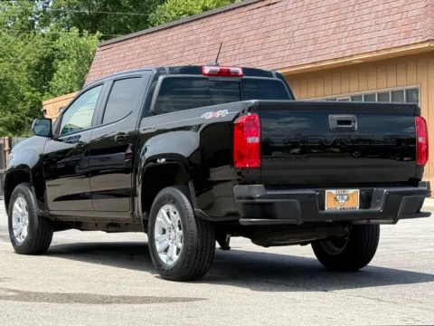 Another view of 2022 Chevrolet Colorado LT for sale in Carmel, IN at Carmel Auto Gallery