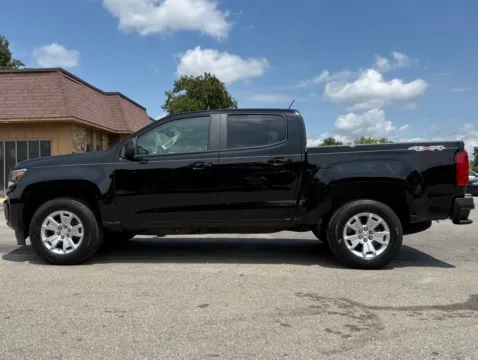 Photos of 2022 Chevrolet Colorado LT for sale in Carmel, IN at Carmel Auto Gallery