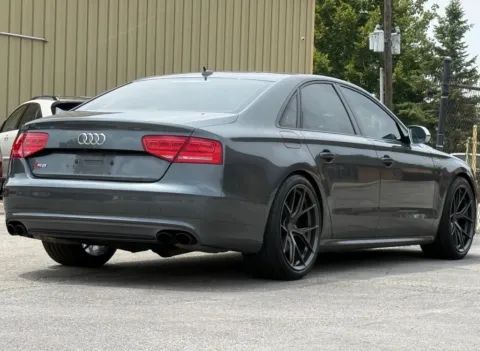 More photos of 2013 Audi S8 4.0T at Carmel Auto Gallery, IN