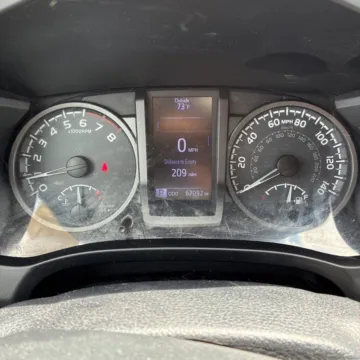More photos of 2019 Toyota Tacoma TRD Off-Road at Carmel Auto Gallery, IN