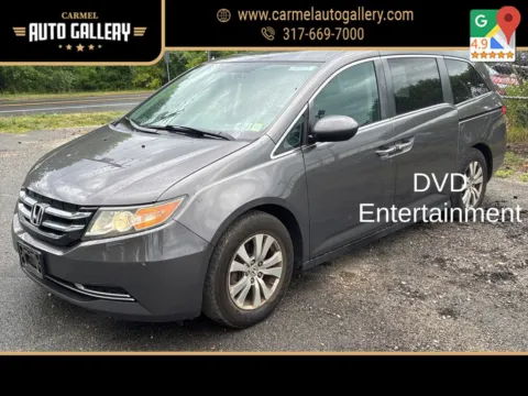 Gray 2016 Honda Odyssey SE for sale in Carmel, IN