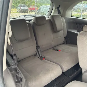 Another view of 2016 Honda Odyssey SE for sale in Carmel, IN at Carmel Auto Gallery