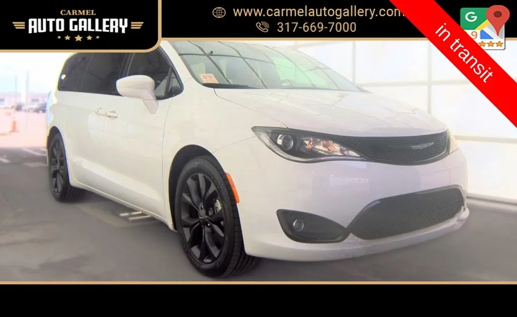 White 2020 Chrysler Pacifica Touring for sale in Carmel, IN