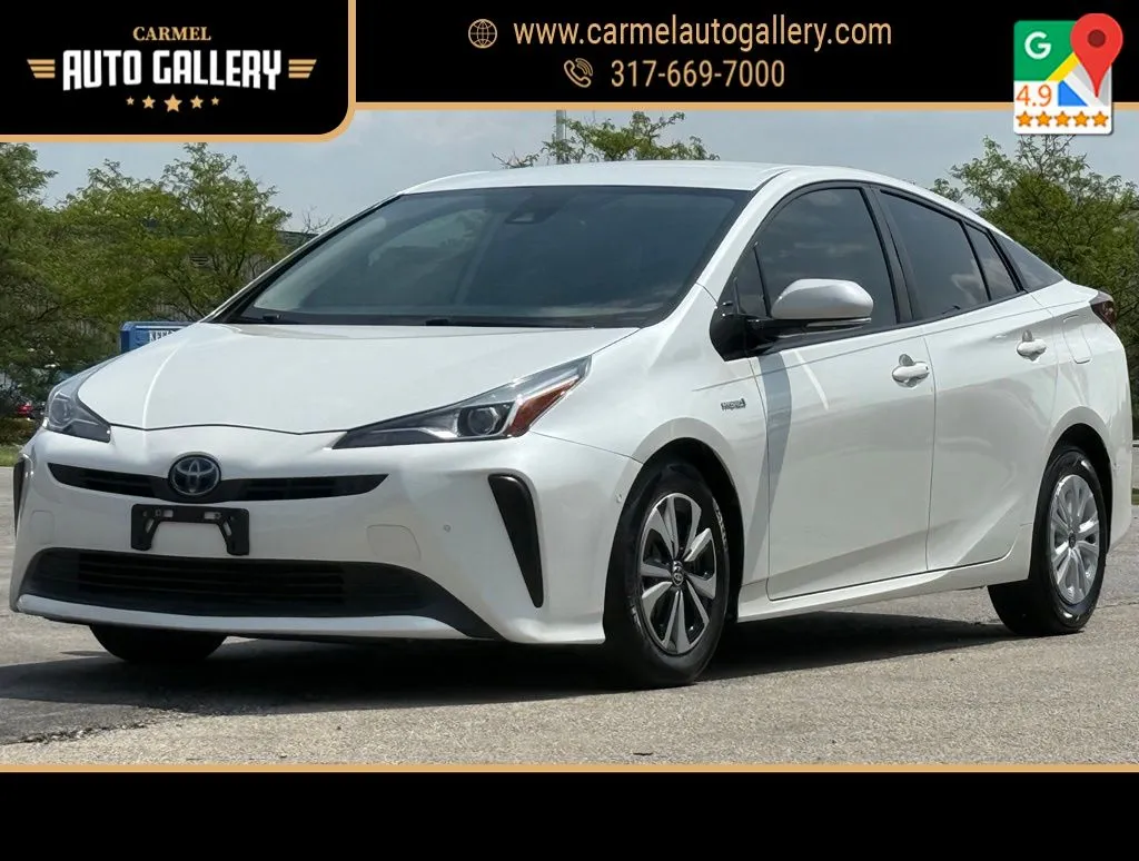 White 2019 Toyota Prius LE for sale in Carmel, IN