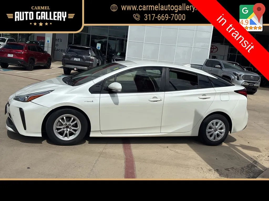 White 2019 Toyota Prius LE for sale in Carmel, IN
