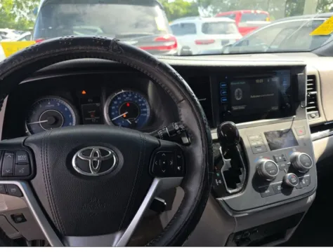 Another view of 2017 Toyota Sienna XLE Premium for sale in Carmel, IN at Carmel Auto Gallery