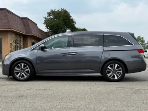 Photos of 2016 Honda Odyssey Touring Elite for sale in Carmel, IN at Carmel Auto Gallery