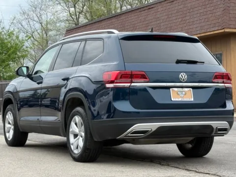 Another view of 2019 Volkswagen Atlas 3.6L V6 SE for sale in Carmel, IN at Carmel Auto Gallery