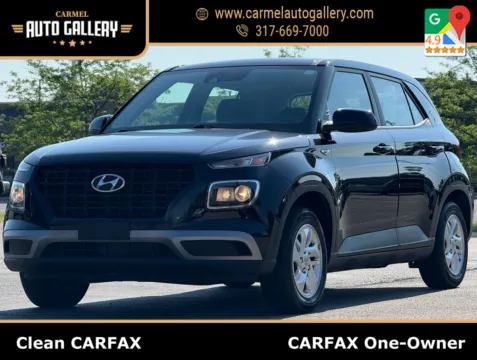 Black 2022 Hyundai Venue SE for sale in Carmel, IN