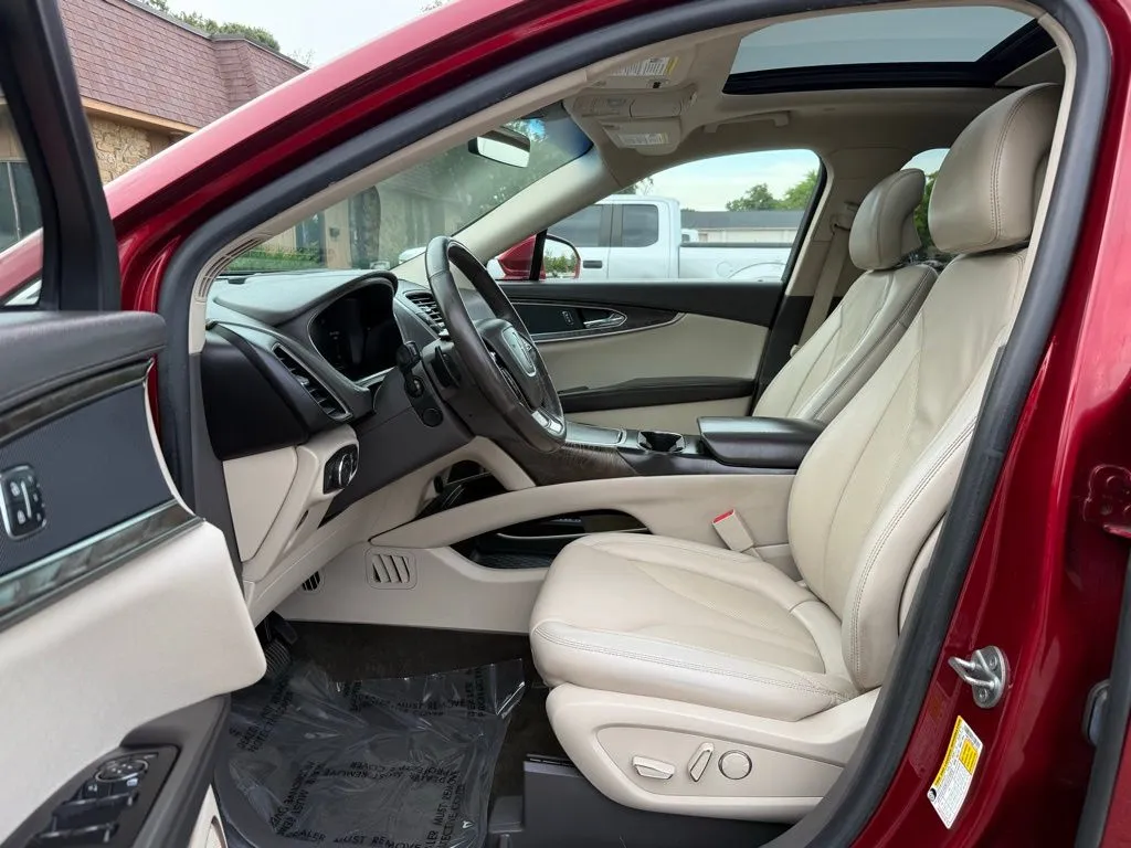2019 Lincoln Nautilus Select - Photo 11