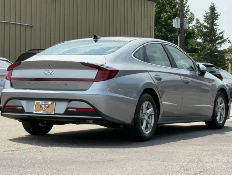 More photos of 2020 Hyundai Sonata SE at Carmel Auto Gallery, IN