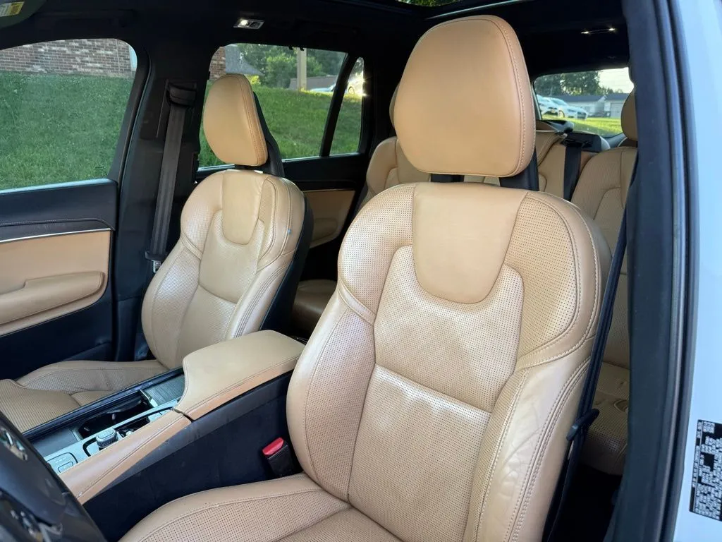 2021 Volvo XC90 Inscription - Photo 12
