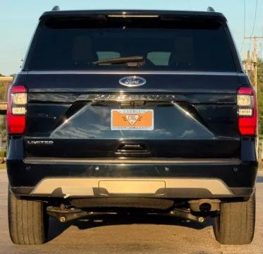 More photos of 2021 Ford Expedition Limited at Carmel Auto Gallery, IN