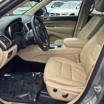 Photos of 2017 Jeep Grand Cherokee Limited for sale in Carmel, IN at Carmel Auto Gallery