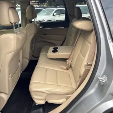 Another view of 2017 Jeep Grand Cherokee Limited for sale in Carmel, IN at Carmel Auto Gallery