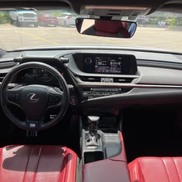 More photos of 2020 Lexus ES 350 F Sport at Carmel Auto Gallery, IN