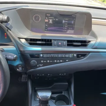 More photos of 2020 Lexus ES 350 F Sport at Carmel Auto Gallery, IN