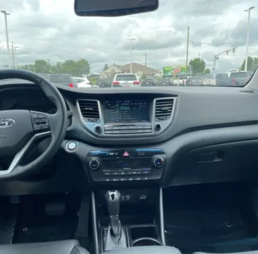 More photos of 2017 Hyundai Tucson SE Plus at Carmel Auto Gallery, IN