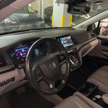 More photos of 2019 Honda Odyssey EX-L at Carmel Auto Gallery, IN