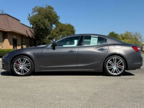 Photos of 2019 Maserati Ghibli S Q4 GranLusso for sale in Carmel, IN at Carmel Auto Gallery