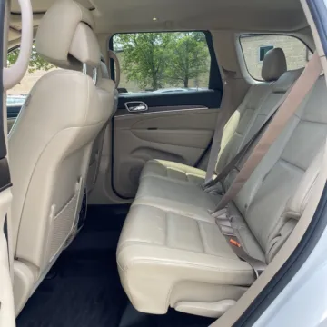 Another view of 2018 Jeep Grand Cherokee Limited for sale in Carmel, IN at Carmel Auto Gallery