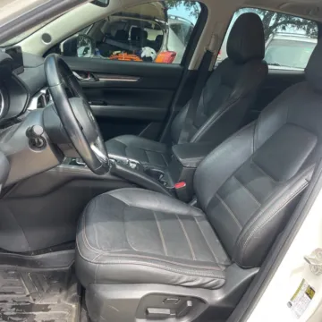 More photos of 2017 Mazda CX-5 Grand Select at Carmel Auto Gallery, IN