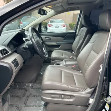 Photos of 2017 Honda Odyssey EX-L for sale in Carmel, IN at Carmel Auto Gallery