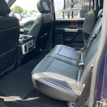 More photos of 2018 Ford F-150 Lariat at Carmel Auto Gallery, IN