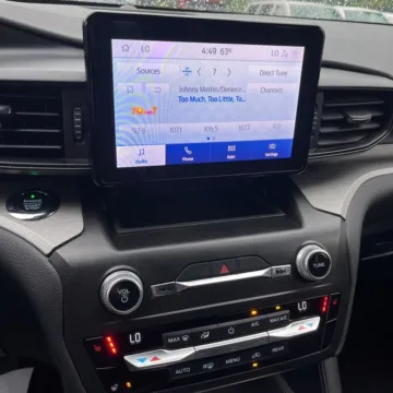 More photos of 2020 Ford Explorer XLT at Carmel Auto Gallery, IN