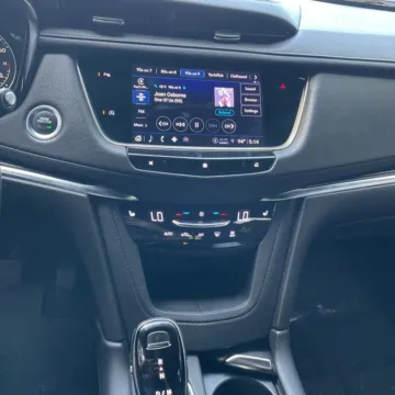 More photos of 2021 Cadillac XT5 Premium Luxury at Carmel Auto Gallery, IN