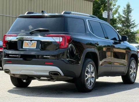 Another view of 2021 GMC Acadia SLT for sale in Carmel, IN at Carmel Auto Gallery
