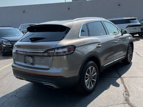 More photos of 2020 Lincoln Nautilus Reserve at Carmel Auto Gallery, IN