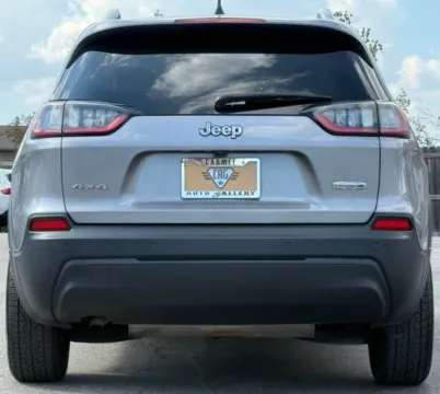 Another view of 2019 Jeep Cherokee Latitude Plus for sale in Carmel, IN at Carmel Auto Gallery