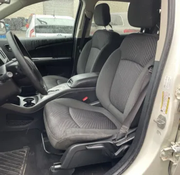 Another view of 2019 Dodge Journey SE for sale in Carmel, IN at Carmel Auto Gallery
