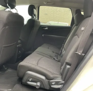 More photos of 2019 Dodge Journey SE at Carmel Auto Gallery, IN