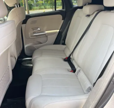 More photos of 2021 Mercedes-Benz GLA 250 at Carmel Auto Gallery, IN