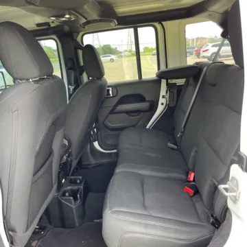 More photos of 2021 Jeep Wrangler Unlimited Sahara at Carmel Auto Gallery, IN