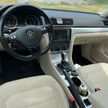 More photos of 2019 Volkswagen Passat 2.0T Wolfsburg at Carmel Auto Gallery, IN
