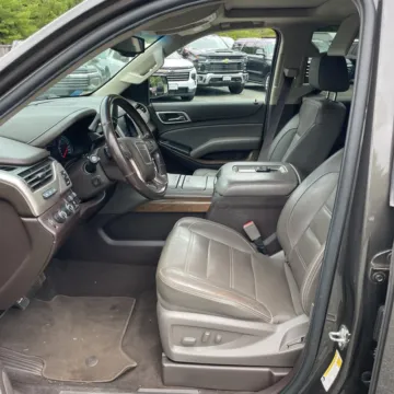 More photos of 2019 GMC Yukon XL Denali at Carmel Auto Gallery, IN