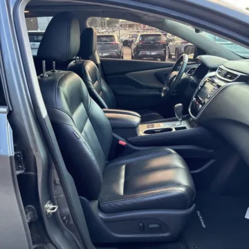More photos of 2018 Nissan Murano SV at Carmel Auto Gallery, IN