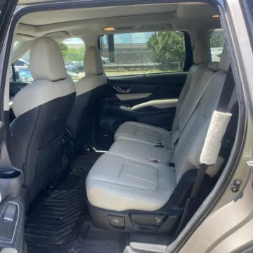 More photos of 2019 Subaru Ascent Limited at Carmel Auto Gallery, IN