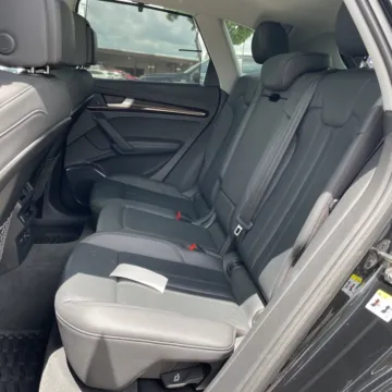 More photos of 2020 Audi Q5 45 Premium Plus at Carmel Auto Gallery, IN